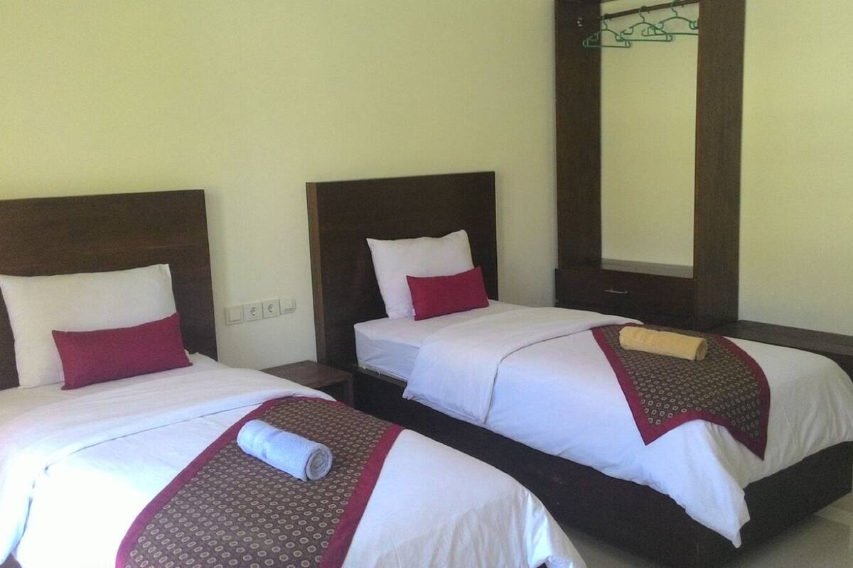 Premium bedding, in-room safe, cots/infant beds, rollaway beds