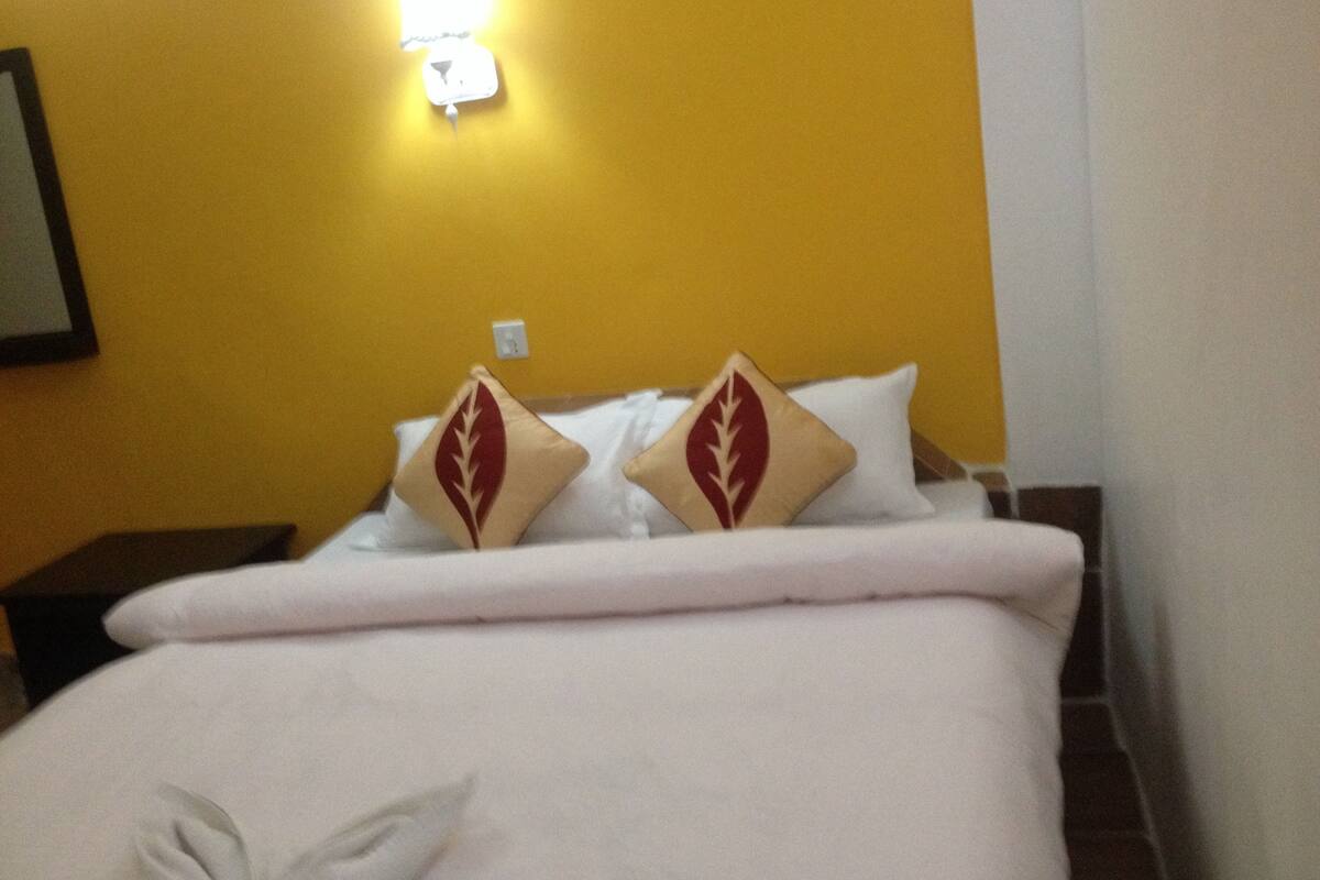 Kamar Double atau Twin Deluks, balkon, pemandangan danau | 1 kamar tidur, seprai premium, brankas, dan meja kerja