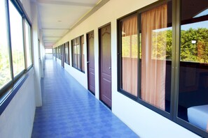 ห้องดีลักซ์ดับเบิล | ระเบียง