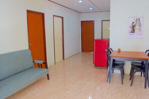 Bungalow Ekonomi | Area keluarga | TV