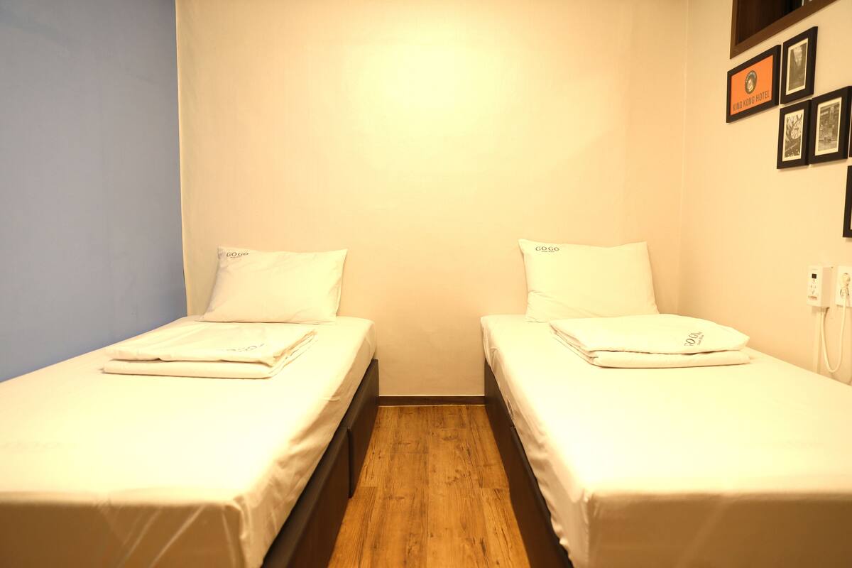 Habitación con 2 camas individuales | Wifi gratis