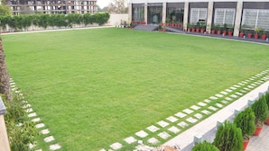 Unclassified image, 4 of 38, button - Hotel The Royal Bharti (Mathura)