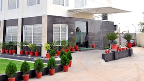 Unclassified image, 5 of 38, button - Hotel The Royal Bharti (Mathura)