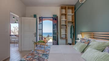 Appartamento, 1 camera da letto, vista mare (2 pax) | Una cassaforte in camera, ferro/asse da stiro