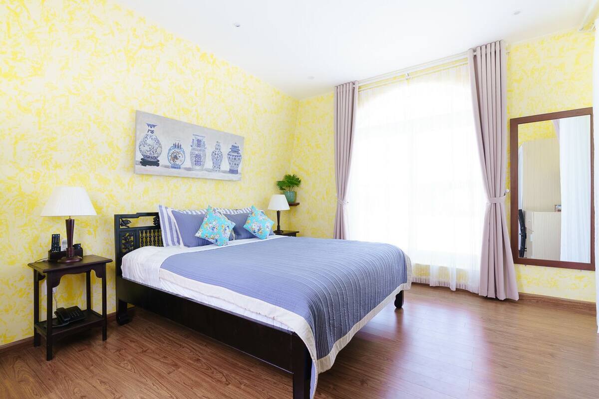 Double Room With Balcony | Minibar, in-room safe, desk, free WiFi