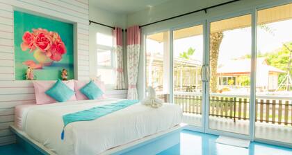 Pueanjai Resort and Restuarant
