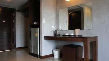Deluxe Twin Room (Building) | Szobai szolgáltatás