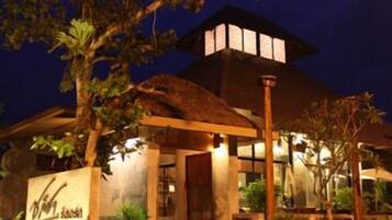Front of property - evening/night