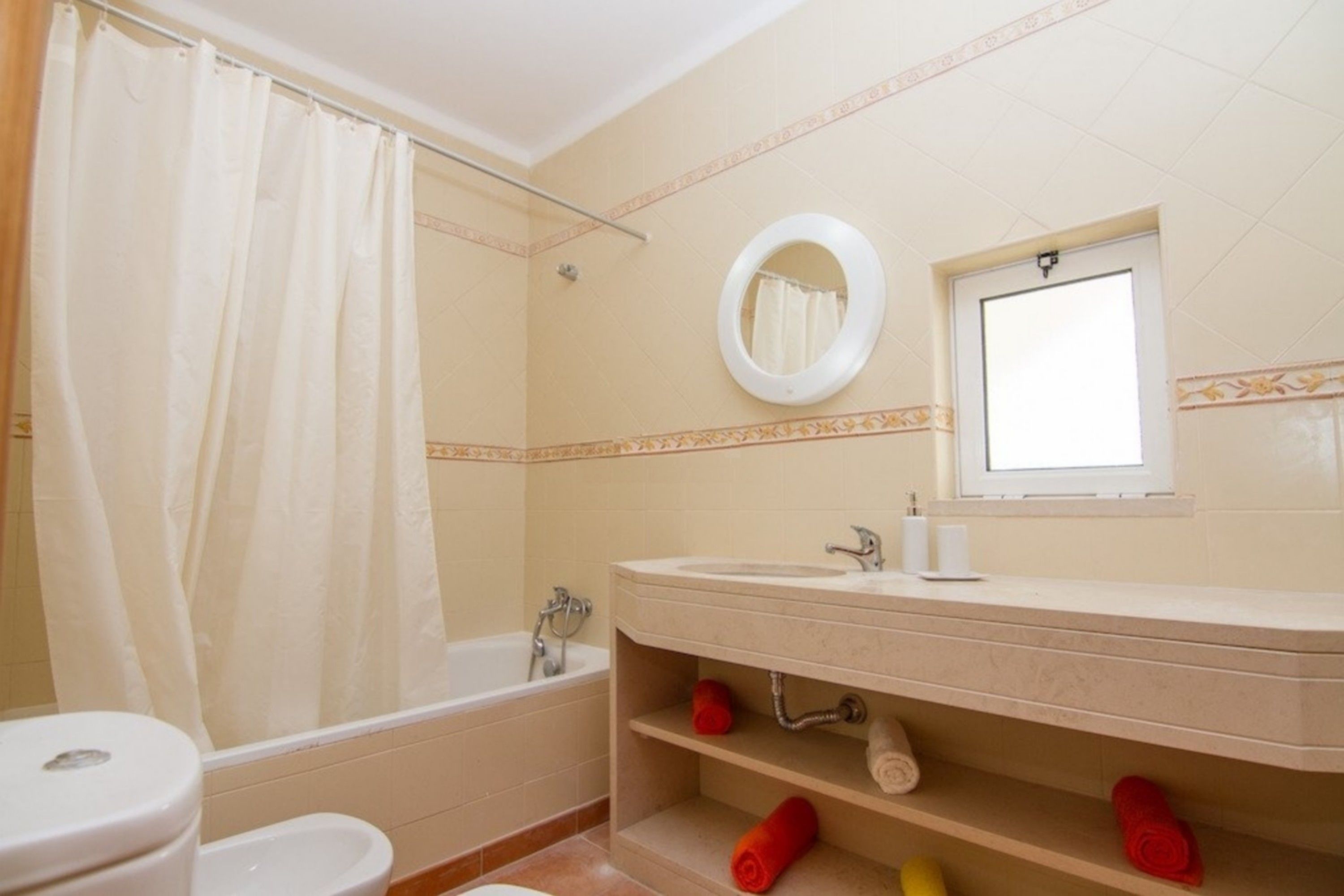 Foto - SunHome - Casas de férias em Portimao