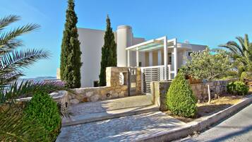 EntrĂ©e de lâhĂ©bergement