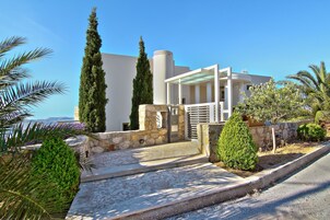 Είσοδος καταλύματος