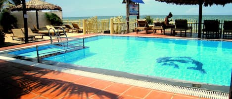 Udendørs pool
