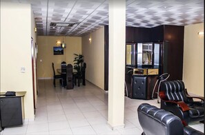 Diplomatic Suites (4) | Individually decorated, individually furnished, desk, laptop workspace - Bolingo Hotel Towers (Abuja)