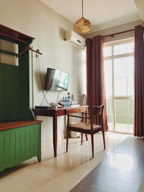 Standard Triple Room | View from room - Lafala Hotel And Service Apartment (Colombo)