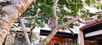 Nana Buri Hotel