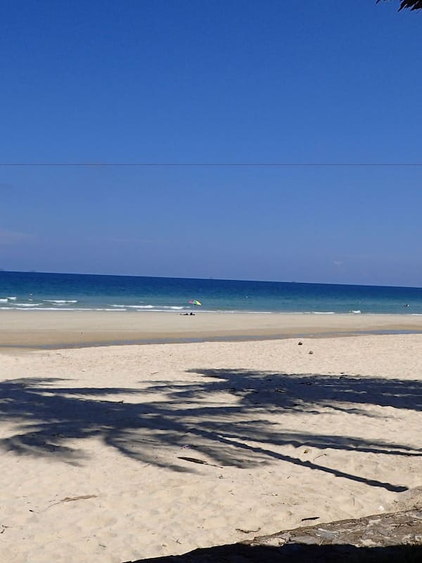 On the beach, white sand, free beach cabanas, sun-loungers