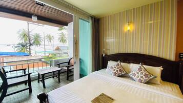 Seaview King | 1 habitación, caja de seguridad en la habitación y cortinas blackout