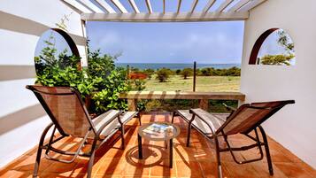 Romantic Room, 1 Queen Bed, Ocean View (Caribbean Deluxe Rooms) | Terrace/patio
