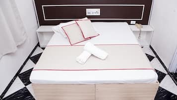 Bureau, Wi-Fi gratuit, draps fournis