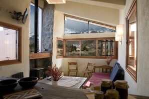 Cabin (Cumbre) | Living room | Flat-screen TV - Las Espuelas Casas de Montaña (Potrerillos)