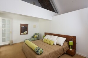 Standard Villa, 6 Bedrooms, Ocean View | 6 bedrooms, in-room safe, free WiFi