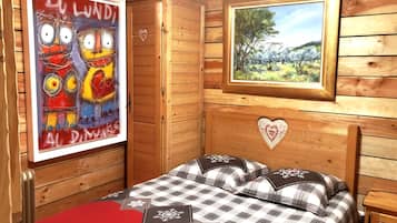 Romantic Double Room, Private Bathroom | WiFi