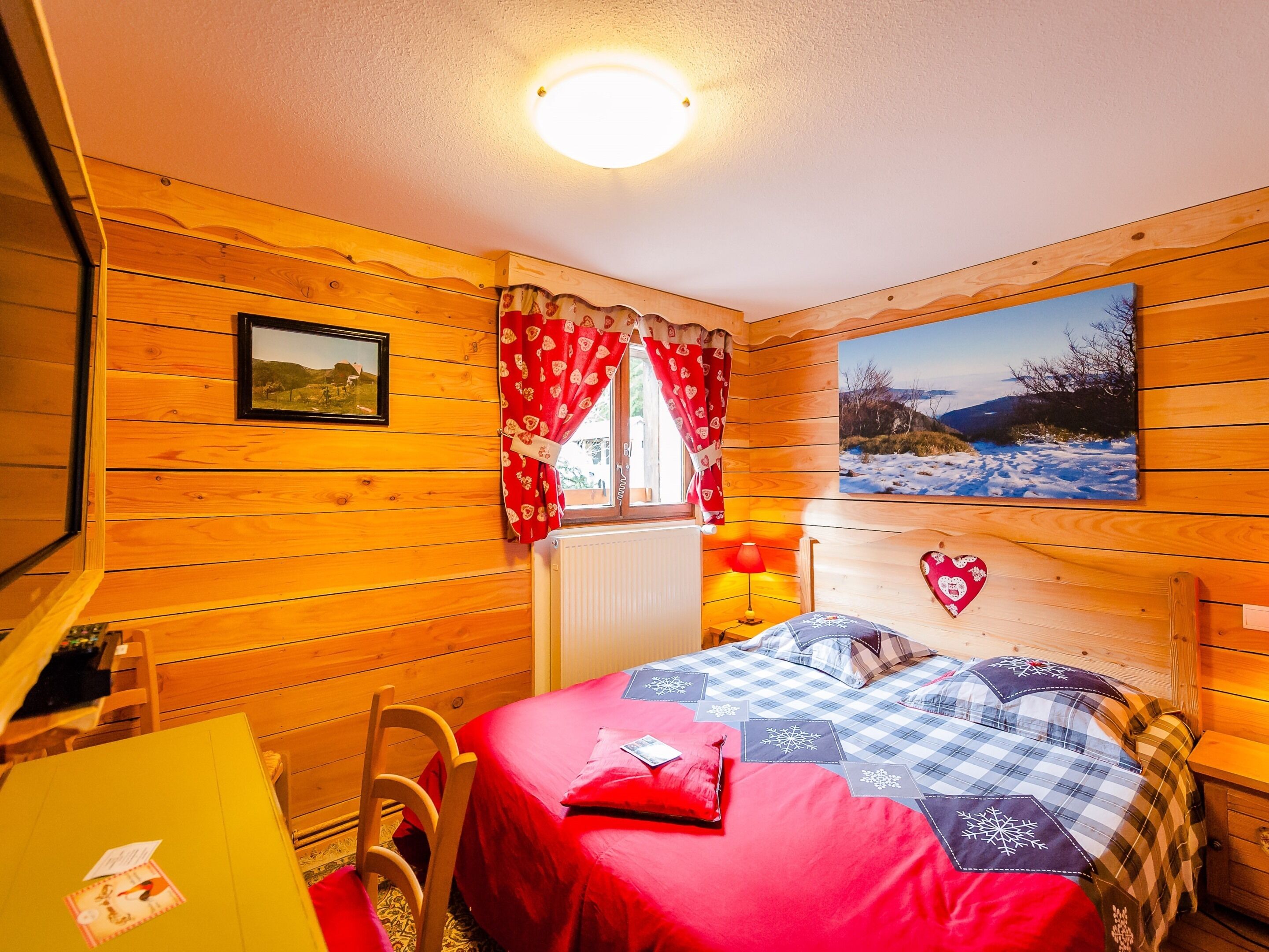 Kahden hengen standard-huone, oma kylpyhuone | Sekalaista