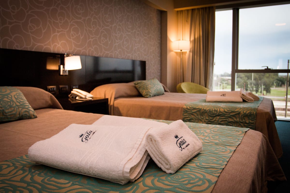 minibar, in-room safe, desk, blackout curtains