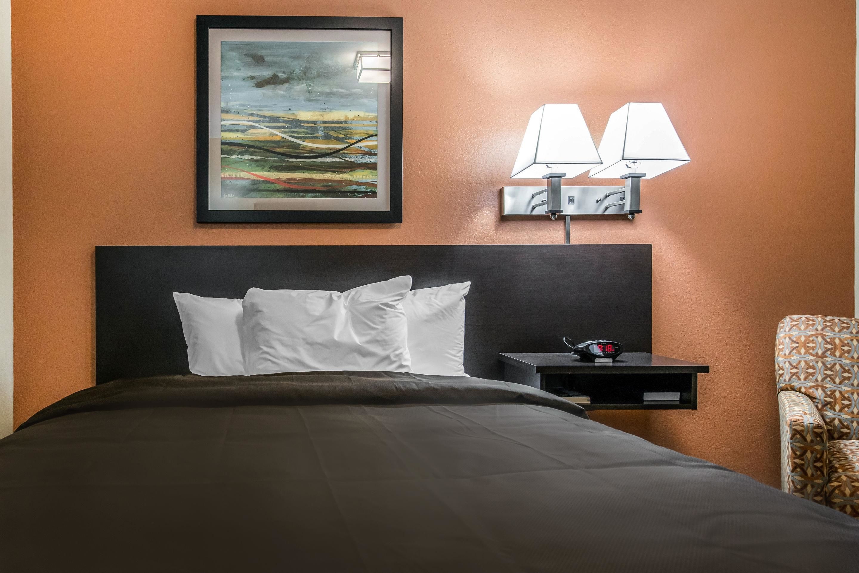 desk, iron/ironing board, free wifi, bed sheets