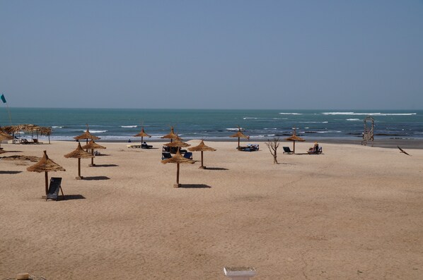 On the beach - Sand Beach Hotel (Serrekunda)