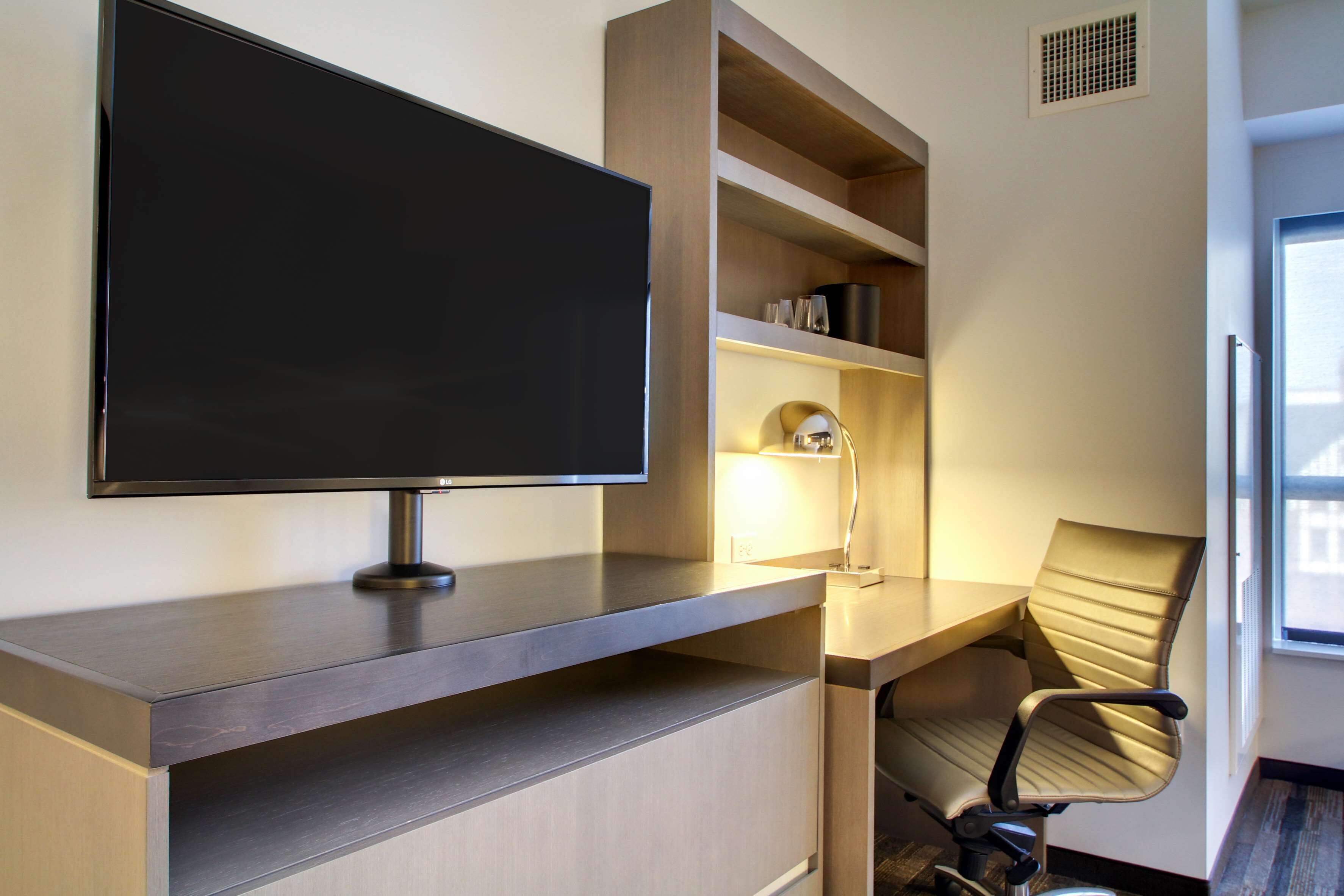 pillow-top beds, desk, iron/ironing board, free cots/infant beds