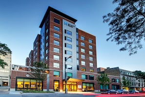 Exterior - Hyatt House Chicago/Evanston (Evanston)