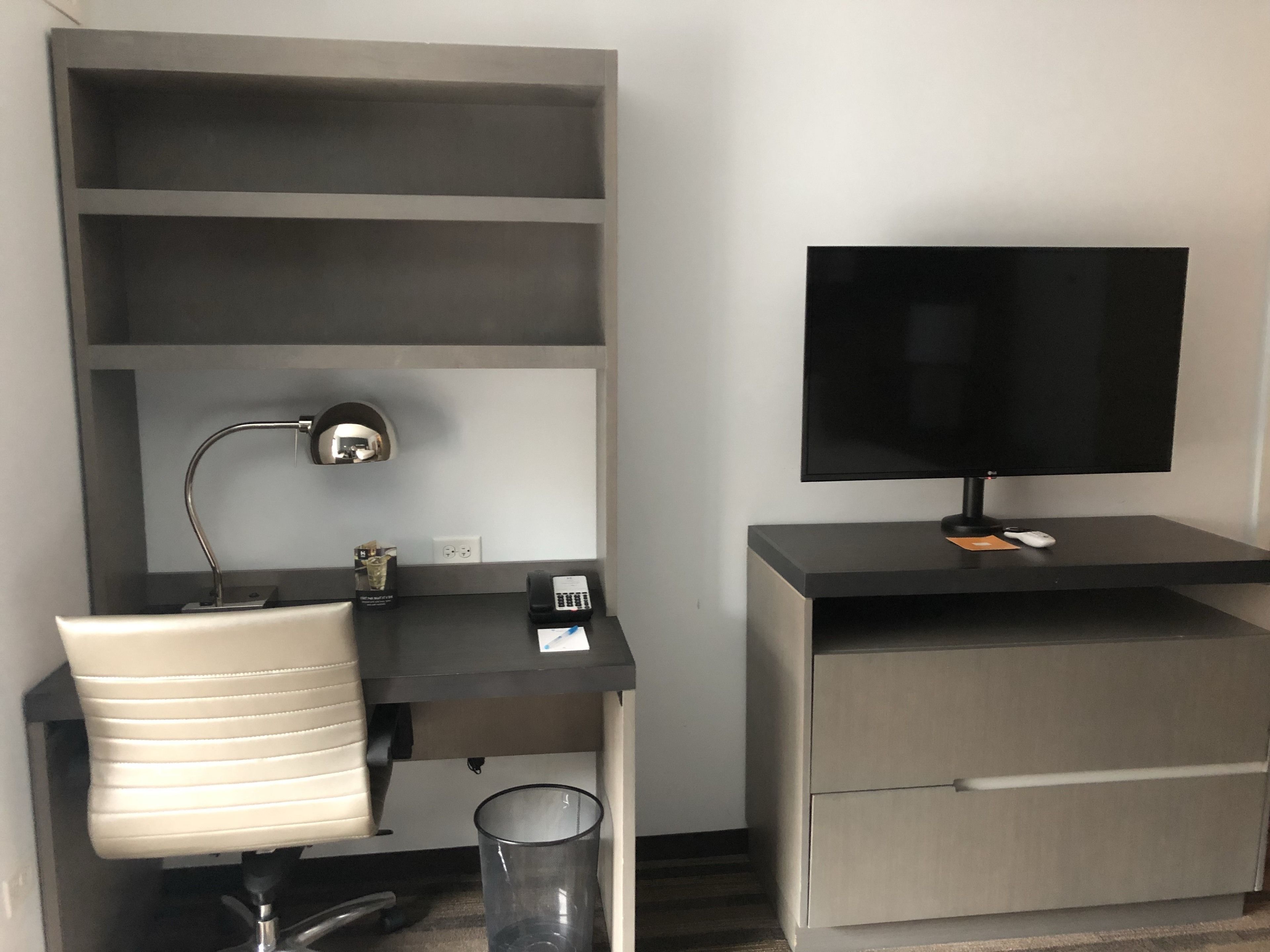 pillow-top beds, desk, iron/ironing board, free cots/infant beds