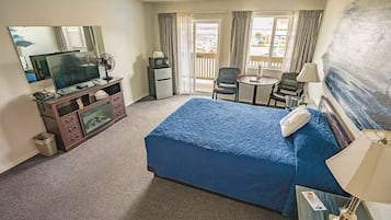 Standard Room | Premium bedding, free WiFi, bed sheets