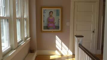 Habitación doble, baño compartido, vista al jardín (south room) | Lobby