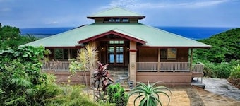 Kona Palace in Captain Cook