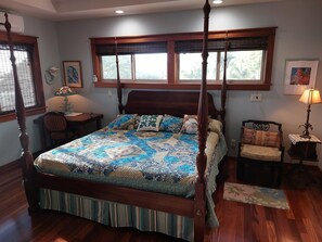 Executive Room (King Suite Double Shower, Jetted Tub,)