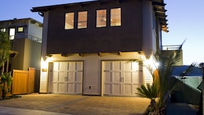 Property grounds - Avila Beach House (Avila Beach)