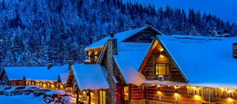 Callahan's Mountain Lodge