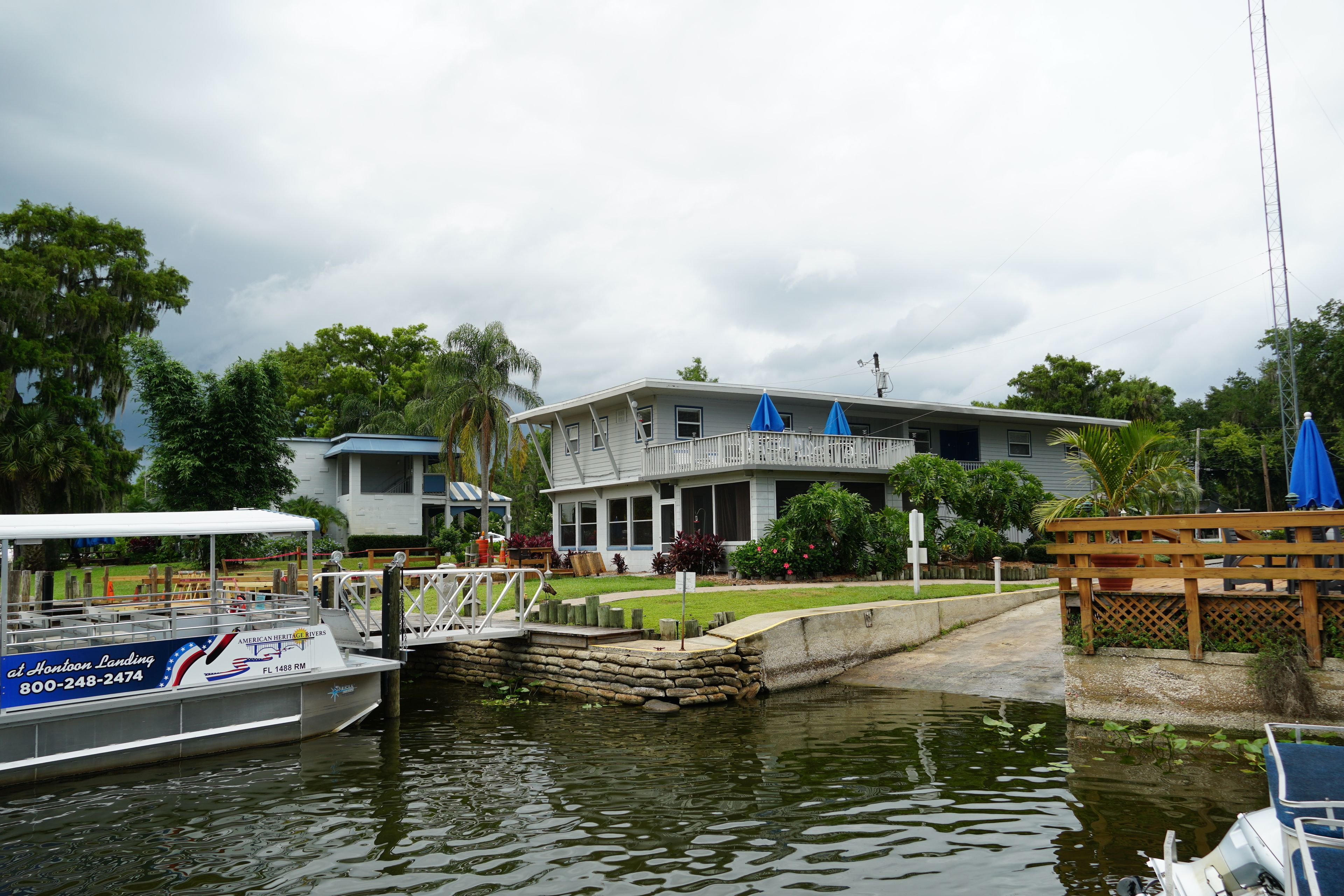 executive suite, 2 bedrooms, river view (soaking tub) | view from room