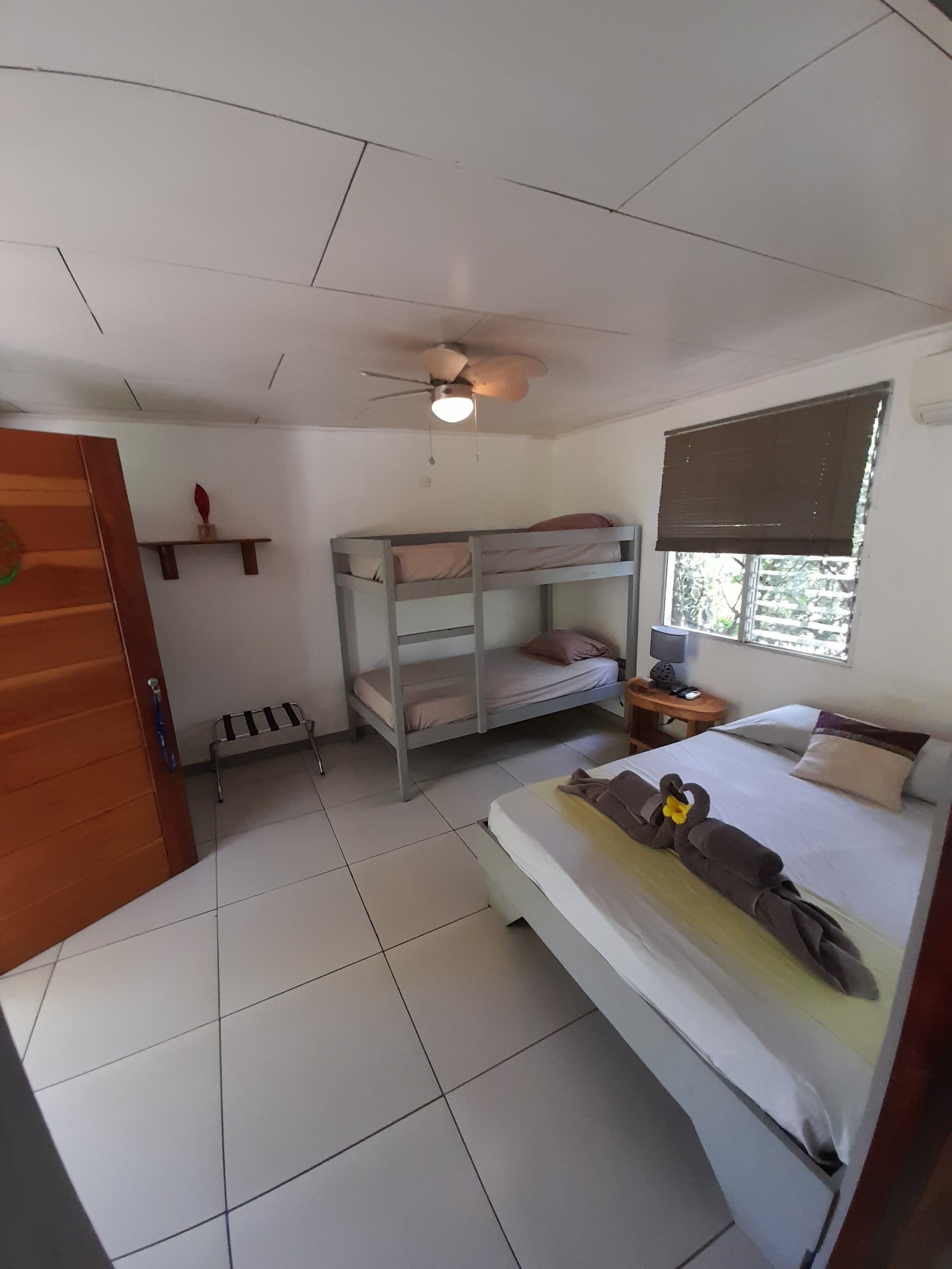 family quadruple room, 1 bedroom, accessible | minibar, free wifi, bed sheets