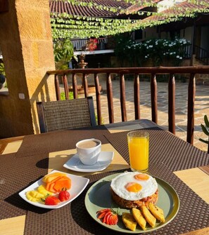 Breakfast, lunch and dinner served - Hicasua Hotel Boutique (Barichara)