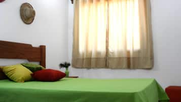 1 Schlafzimmer, Verdunkelungsvorhänge, kostenloses WLAN, Bettwäsche