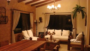 In-room dining - Casa por Temporadas (Santa Cruz)