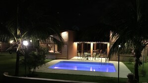 Garden - Casa por Temporadas (Santa Cruz)