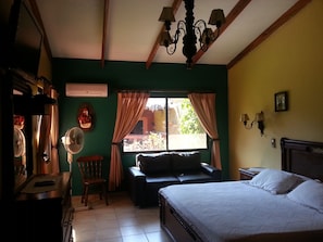Room - Casa por Temporadas (Santa Cruz)