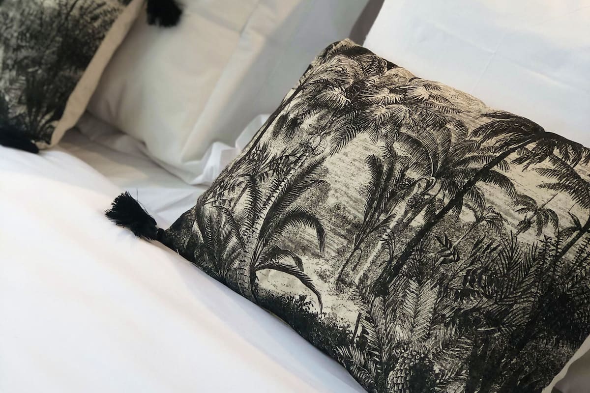 Studio with Kitchen , 1 Large Bed , 2 Sofa Bed | Premium bedding, in-room safe, individually decorated