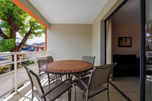Privilège Suite Belle Etoile, 1 Queen Bed with Sofa bed with balcony and kitchen | Terrasse/patio