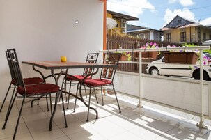 Privilège Suite Belle Etoile, 1 Queen Bed with Sofa bed with balcony and kitchen | Terrace/patio