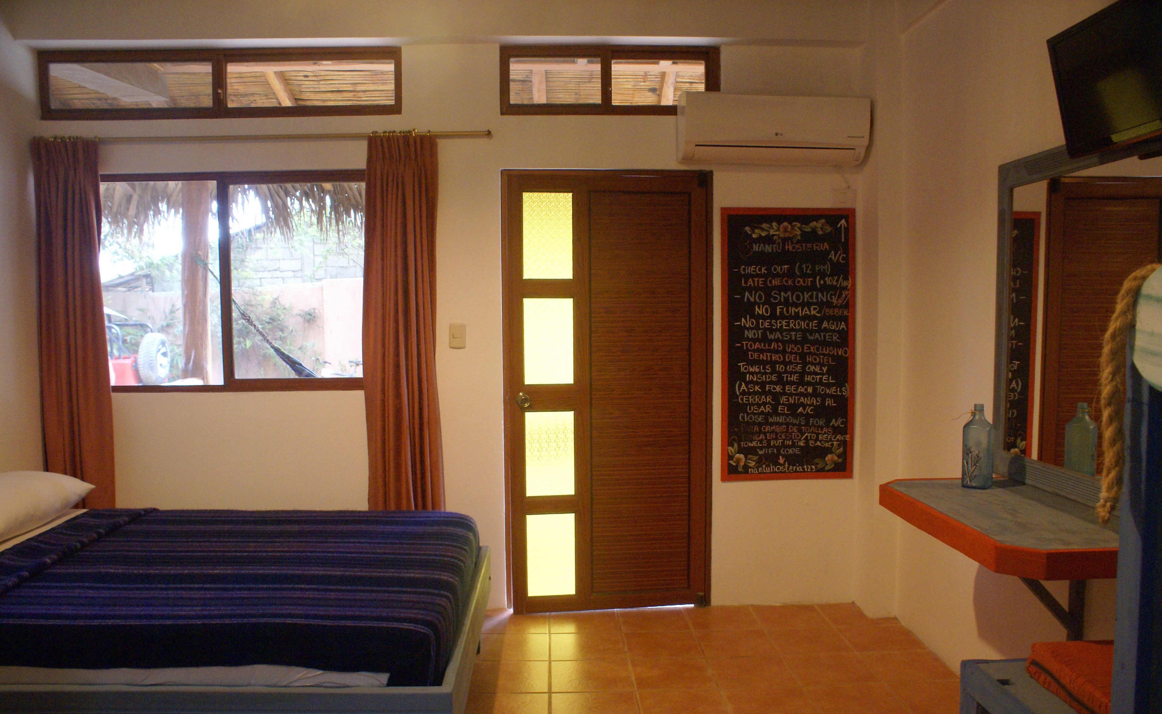 triple room | in-room safe, free wifi, bed sheets